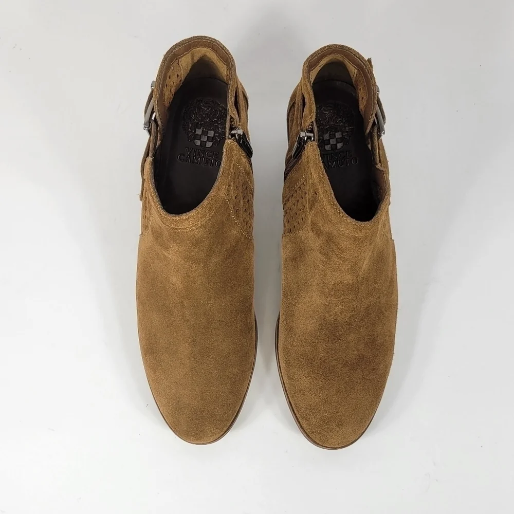 Vince Camuto Suede Booties #349 Size 9.5M